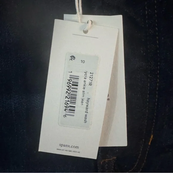 SPANX Lycra Ankle Slim Women’s Blue Jeans Hayward Wash Size 10 - Picture 2 of 4